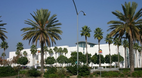 This is the Ontario Convention Center, where the California Homeschool Conference was held. (click for credit)