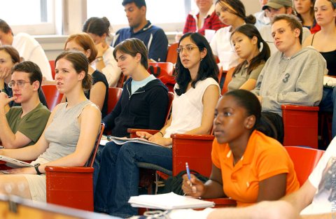 College students sitting in class (not my class - click for credit)