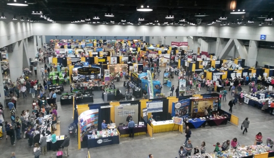 An overhead view of half the vendor hall at the 2015 Midwest Homeschool Convention