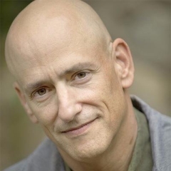 Andrew Klavan is a prolific writer and commentator. (click for image source)